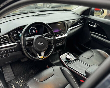 Синій Кіа Niro, об'ємом двигуна 0 л та пробігом 93 тис. км за 19999 $, фото 50 на Automoto.ua