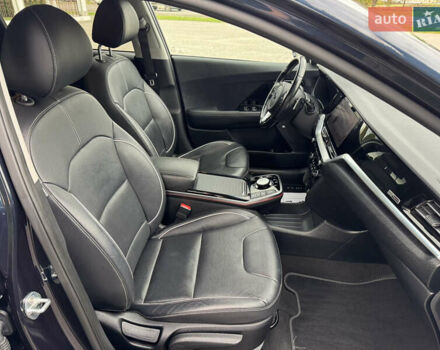 Синий Киа Niro, объемом двигателя 0 л и пробегом 156 тыс. км за 18800 $, фото 66 на Automoto.ua