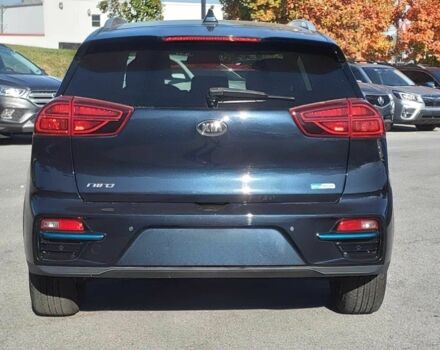 Синій Кіа Niro, об'ємом двигуна 0 л та пробігом 45 тис. км за 9500 $, фото 4 на Automoto.ua
