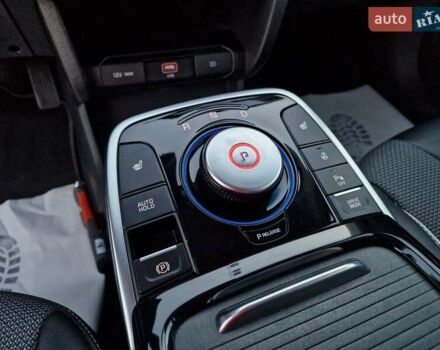 Синий Киа Niro, объемом двигателя 0 л и пробегом 168 тыс. км за 19300 $, фото 31 на Automoto.ua