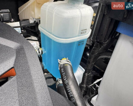 Киа Niro 2020 в Дубно на Automoto.ua Синий Киа Niro, объемом двигателя 0 л и пробегом 156 тыс. км за 19200 $, фото 26 на Automoto.ua