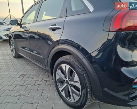 Синий Киа Niro, объемом двигателя 0 л и пробегом 168 тыс. км за 19300 $, фото 18 на Automoto.ua