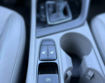 Синій Кіа Niro, об'ємом двигуна 1.58 л та пробігом 76 тис. км за 21300 $, фото 15 на Automoto.ua