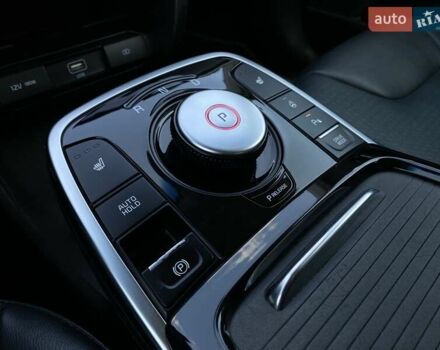 Киа Niro 2020 в Львове на Automoto.ua Синий Киа Niro, объемом двигателя 0 л и пробегом 75 тыс. км за 22900 $, фото 49 на Automoto.ua
