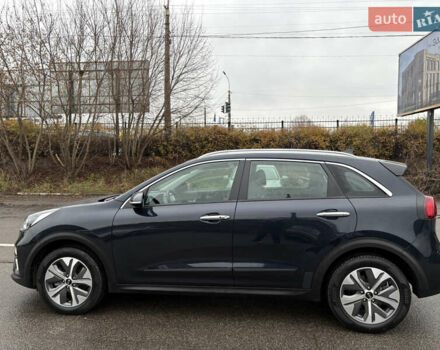 Синий Киа Niro, объемом двигателя 0 л и пробегом 125 тыс. км за 19600 $, фото 12 на Automoto.ua