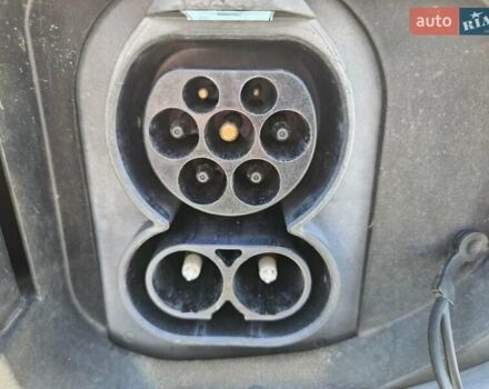 Синій Кіа Niro, об'ємом двигуна 0 л та пробігом 105 тис. км за 21193 $, фото 17 на Automoto.ua