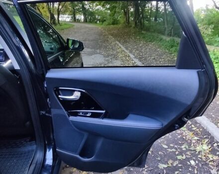 Синій Кіа Niro, об'ємом двигуна 0 л та пробігом 136 тис. км за 19480 $, фото 13 на Automoto.ua