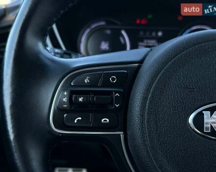 Синий Киа Niro, объемом двигателя 0 л и пробегом 58 тыс. км за 22900 $, фото 43 на Automoto.ua