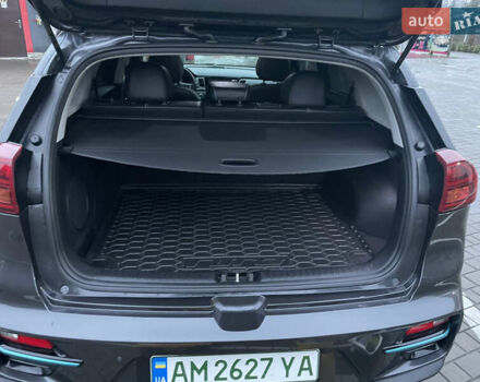 Синій Кіа Niro, об'ємом двигуна 0 л та пробігом 139 тис. км за 18500 $, фото 17 на Automoto.ua