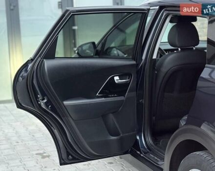 Синий Киа Niro, объемом двигателя 0 л и пробегом 95 тыс. км за 20500 $, фото 62 на Automoto.ua