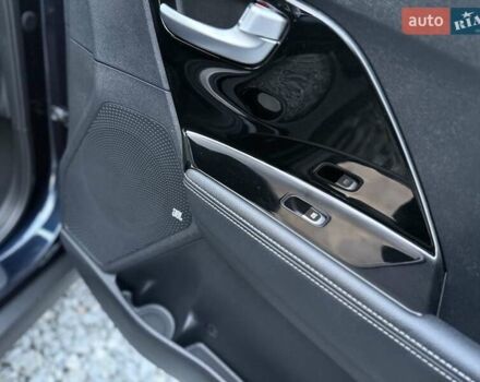 Синій Кіа Niro, об'ємом двигуна 0 л та пробігом 81 тис. км за 19350 $, фото 85 на Automoto.ua