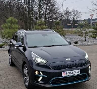 Синий Киа Niro, объемом двигателя 0 л и пробегом 113 тыс. км за 19528 $, фото 1 на Automoto.ua