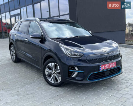Синий Киа Niro, объемом двигателя 0 л и пробегом 126 тыс. км за 18548 $, фото 54 на Automoto.ua