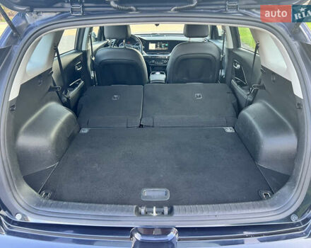 Синій Кіа Niro, об'ємом двигуна 0 л та пробігом 112 тис. км за 19500 $, фото 69 на Automoto.ua