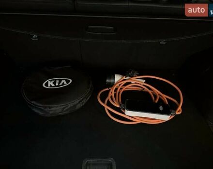 Синій Кіа Niro, об'ємом двигуна 0 л та пробігом 32 тис. км за 23900 $, фото 70 на Automoto.ua