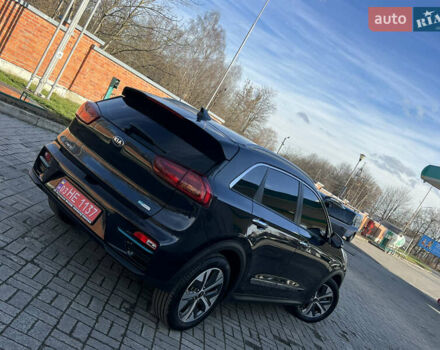 Синий Киа Niro, объемом двигателя 0 л и пробегом 92 тыс. км за 18799 $, фото 26 на Automoto.ua