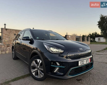 Синий Киа Niro, объемом двигателя 0 л и пробегом 123 тыс. км за 18900 $, фото 18 на Automoto.ua