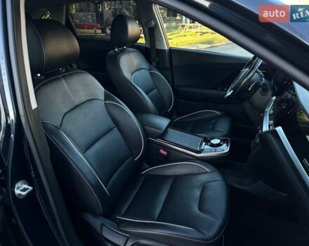 Синий Киа Niro, объемом двигателя 0 л и пробегом 115 тыс. км за 18700 $, фото 19 на Automoto.ua