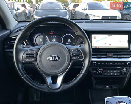 Синій Кіа Niro, об'ємом двигуна 0 л та пробігом 106 тис. км за 21900 $, фото 44 на Automoto.ua