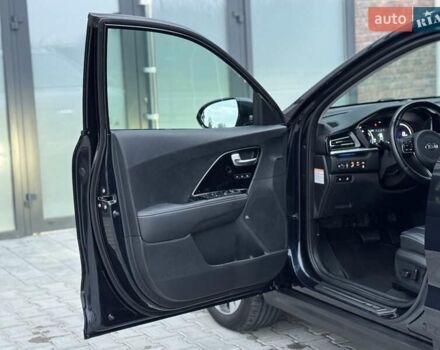 Синий Киа Niro, объемом двигателя 0 л и пробегом 95 тыс. км за 20500 $, фото 36 на Automoto.ua