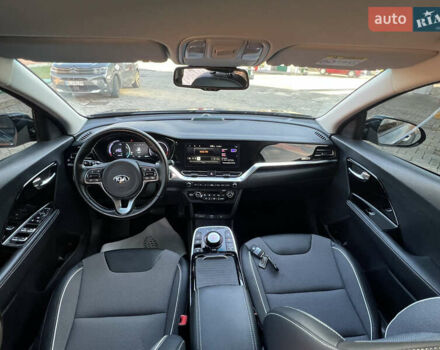 Синий Киа Niro, объемом двигателя 0 л и пробегом 92 тыс. км за 18799 $, фото 45 на Automoto.ua