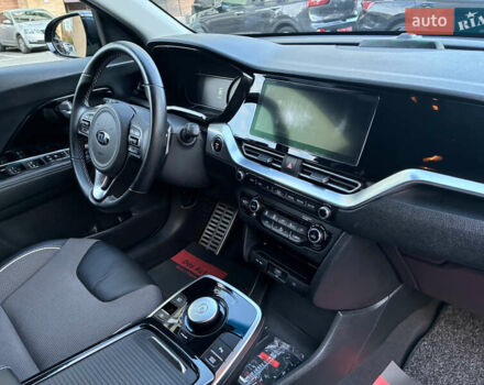 Киа Niro 2020 в Киеве на Automoto.ua Синий Киа Niro, объемом двигателя 0 л и пробегом 131 тыс. км за 17999 $, фото 55 на Automoto.ua