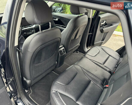 Синий Киа Niro, объемом двигателя 0 л и пробегом 156 тыс. км за 18800 $, фото 59 на Automoto.ua