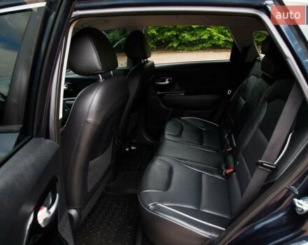 Синий Киа Niro, объемом двигателя 0 л и пробегом 99 тыс. км за 17950 $, фото 72 на Automoto.ua