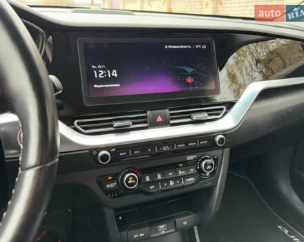 Синий Киа Niro, объемом двигателя 0 л и пробегом 115 тыс. км за 19900 $, фото 46 на Automoto.ua
