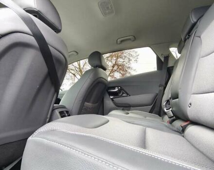 Синій Кіа Niro, об'ємом двигуна 0 л та пробігом 150 тис. км за 18000 $, фото 37 на Automoto.ua