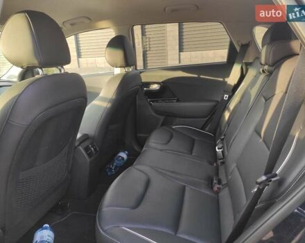 Синій Кіа Niro, об'ємом двигуна 0 л та пробігом 120 тис. км за 19890 $, фото 37 на Automoto.ua