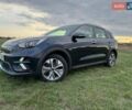 Синий Киа Niro, объемом двигателя 0 л и пробегом 125 тыс. км за 19041 $, фото 1 на Automoto.ua