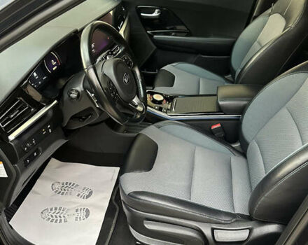 Синий Киа Niro, объемом двигателя 0 л и пробегом 82 тыс. км за 18700 $, фото 30 на Automoto.ua
