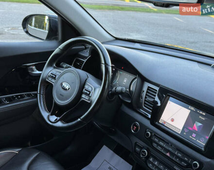 Синий Киа Niro, объемом двигателя 0 л и пробегом 138 тыс. км за 17800 $, фото 34 на Automoto.ua