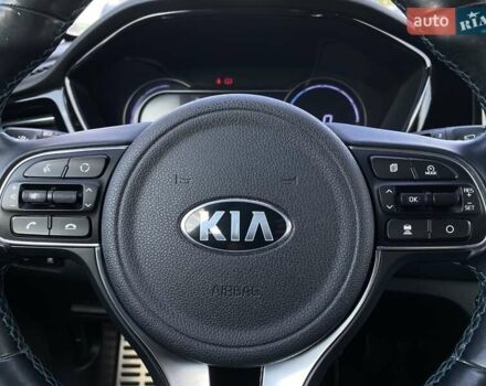 Киа Niro 2020 в Львове на Automoto.ua Синий Киа Niro, объемом двигателя 0 л и пробегом 75 тыс. км за 22900 $, фото 37 на Automoto.ua