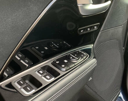 Синий Киа Niro, объемом двигателя 0 л и пробегом 104 тыс. км за 19150 $, фото 19 на Automoto.ua