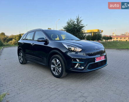 Синій Кіа Niro, об'ємом двигуна 0 л та пробігом 112 тис. км за 19500 $, фото 84 на Automoto.ua
