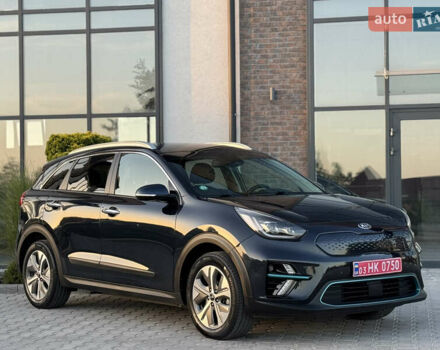 Синий Киа Niro, объемом двигателя 0 л и пробегом 130 тыс. км за 18900 $, фото 16 на Automoto.ua