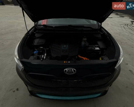 Синий Киа Niro, объемом двигателя 0 л и пробегом 135 тыс. км за 18999 $, фото 38 на Automoto.ua