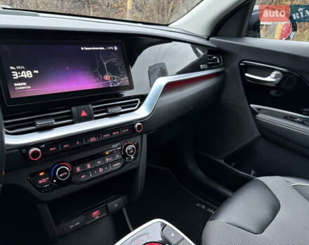Синий Киа Niro, объемом двигателя 0 л и пробегом 125 тыс. км за 19600 $, фото 51 на Automoto.ua