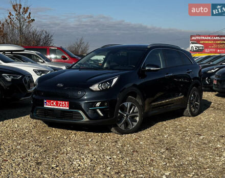 Синий Киа Niro, объемом двигателя 0 л и пробегом 76 тыс. км за 19999 $, фото 1 на Automoto.ua