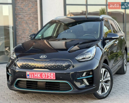 Синий Киа Niro, объемом двигателя 0 л и пробегом 130 тыс. км за 18900 $, фото 9 на Automoto.ua
