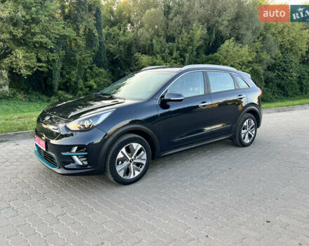 Синій Кіа Niro, об'ємом двигуна 0 л та пробігом 112 тис. км за 19500 $, фото 79 на Automoto.ua