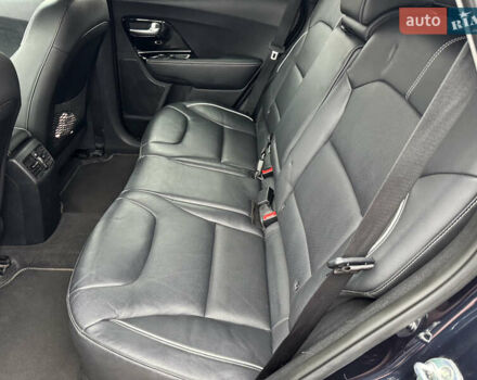 Синий Киа Niro, объемом двигателя 0 л и пробегом 125 тыс. км за 18500 $, фото 16 на Automoto.ua
