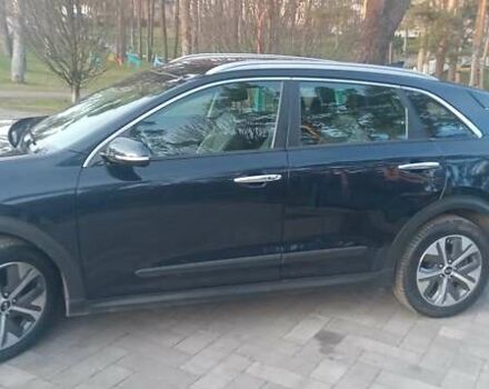 Синій Кіа Niro, об'ємом двигуна 0 л та пробігом 66 тис. км за 21490 $, фото 8 на Automoto.ua