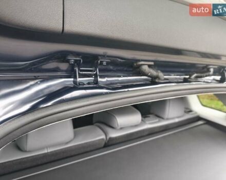 Синій Кіа Niro, об'ємом двигуна 0 л та пробігом 150 тис. км за 18000 $, фото 41 на Automoto.ua