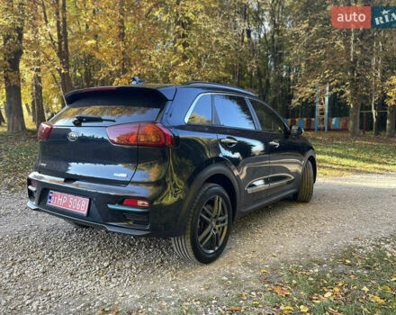 Синій Кіа Niro, об'ємом двигуна 0 л та пробігом 109 тис. км за 20578 $, фото 4 на Automoto.ua