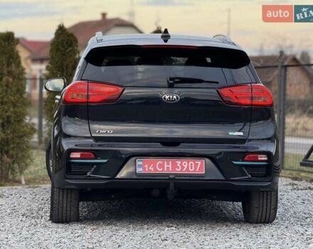 Синій Кіа Niro, об'ємом двигуна 0 л та пробігом 81 тис. км за 19350 $, фото 28 на Automoto.ua