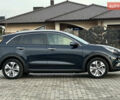 Синій Кіа Niro, об'ємом двигуна 0 л та пробігом 130 тис. км за 18990 $, фото 6 на Automoto.ua
