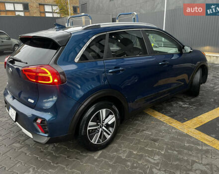 Синий Киа Niro, объемом двигателя 1.58 л и пробегом 58 тыс. км за 24500 $, фото 11 на Automoto.ua